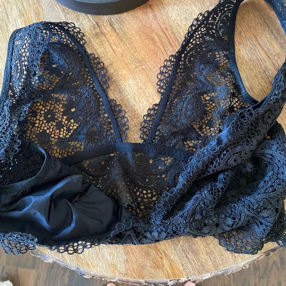 Bra - Picture 4 of 8